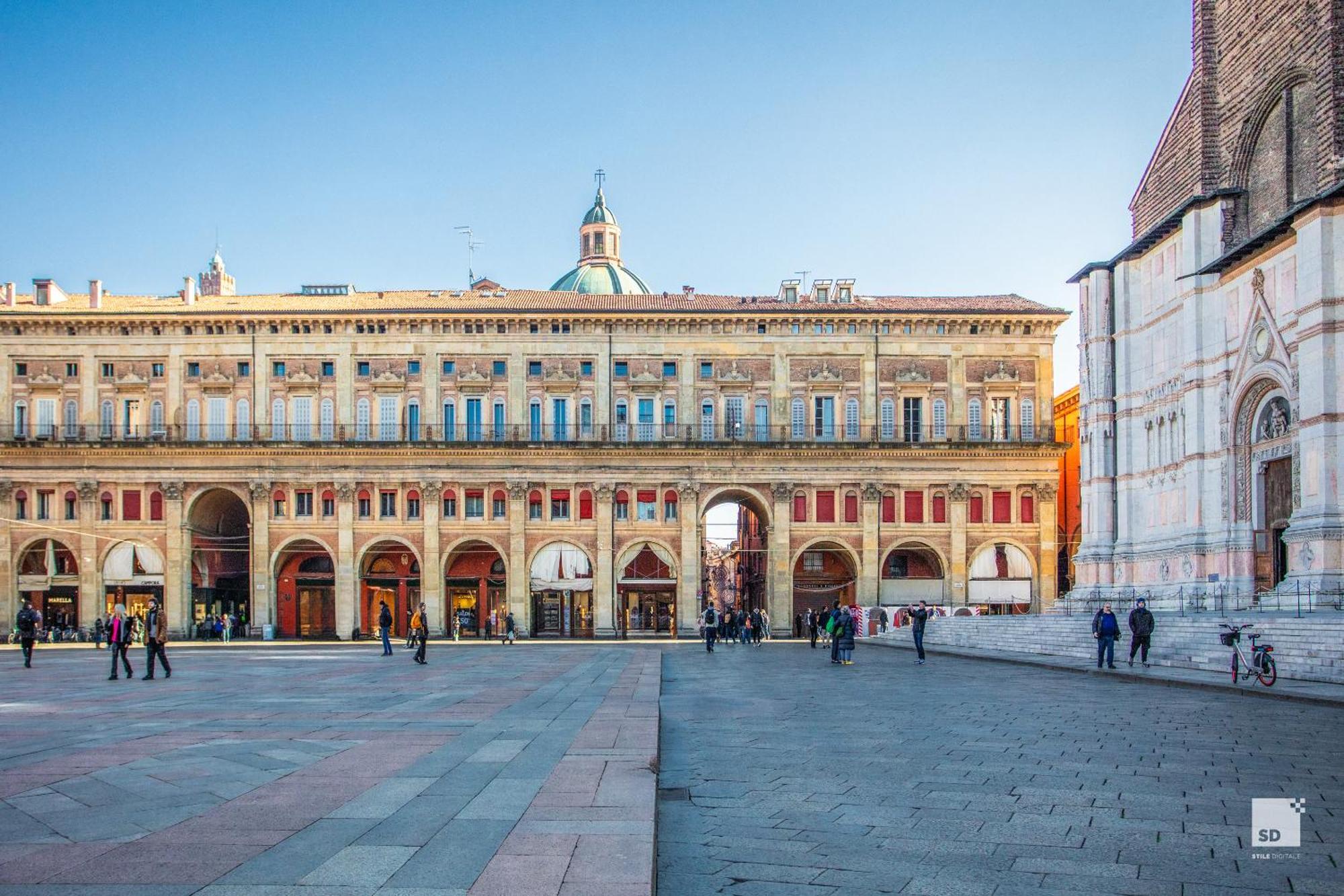 Urbanicooh Guidozagni - Piazza Maggiore View Bologna Bagian luar foto